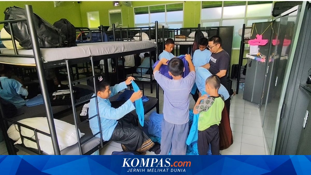 Taruna Akmil Dampingi Siswa Sekolah Rakyat untuk Meningkatkan Kemandirian