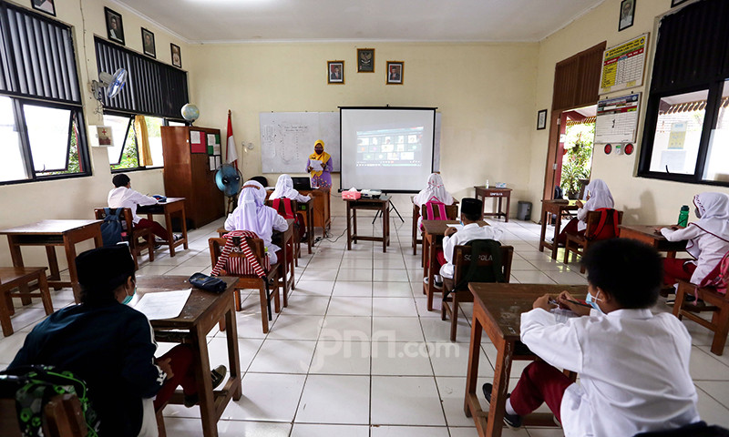 Tiga Penjelasan Pemerintah Terkait Alih Status Guru PPPK dan P3K Paruh Waktu
