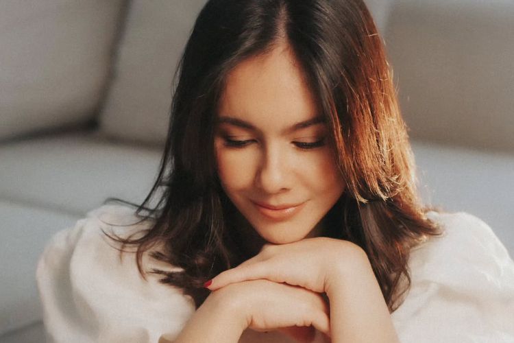 Wulan Guritno Tampil Muda dan Bersemangat Usai Jalani Operasi Plastik