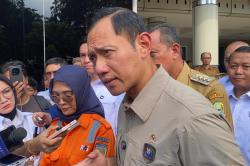 Kunjungan Ahy ke Korban Kecelakaan Kereta di Bekasi
