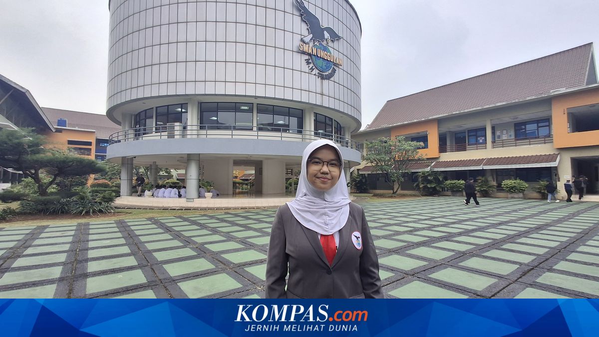 Anak Pengemudi Ojol Meraih Beasiswa Kuliah di Luar Negeri