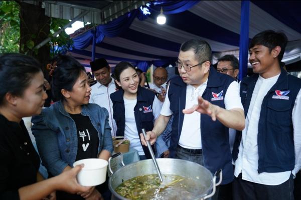 Partai Perindo Bagikan Kurban di Paseban untuk Mendorong Kebersamaan dan Ekonomi Kerakyatan