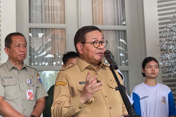 Insiden Menerobos Lampu Merah di Bundaran HI: Gubernur Jakarta Ungkap Pelat Nomor Palsu