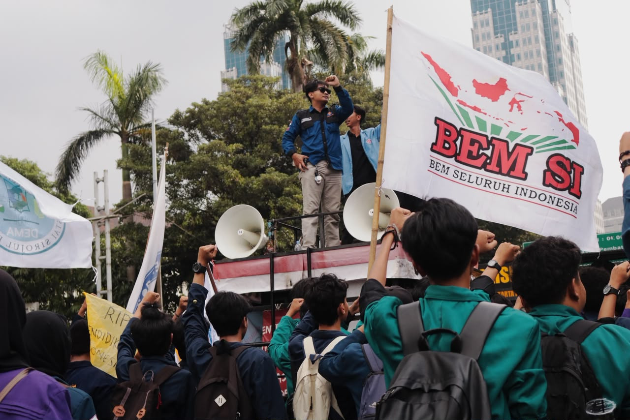 BEM SI Berikan Catatan Terkait Kasus Febrie Adriansyah