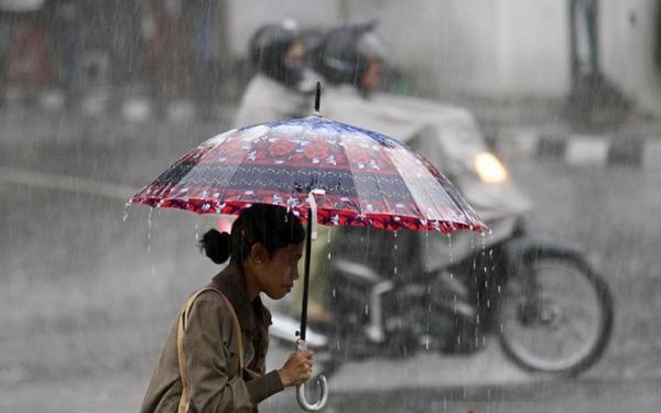 Cuaca Jakarta Hari Ini: Hujan Sore hingga Malam