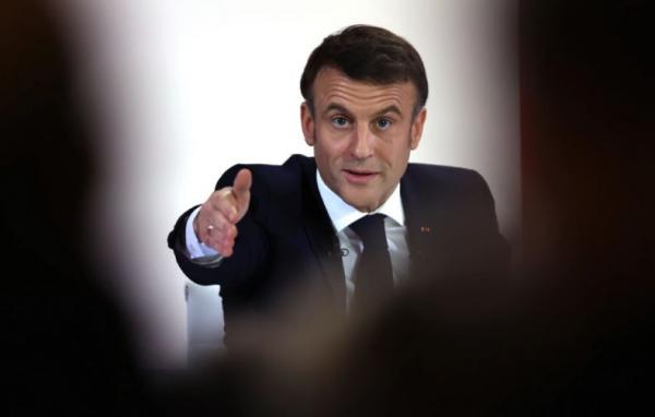 Macron Mencari Jalan Diplomasi untuk Membuka Selat Hormuz