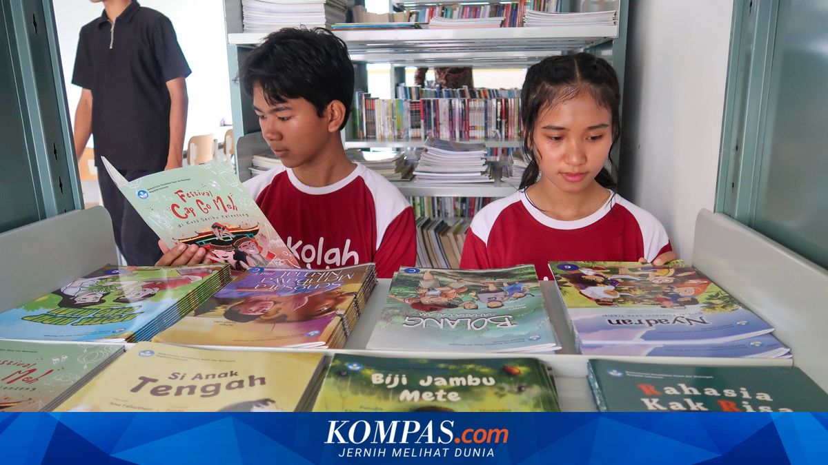 Buku Pelajaran yang Adaptif terhadap Perubahan Kurikulum