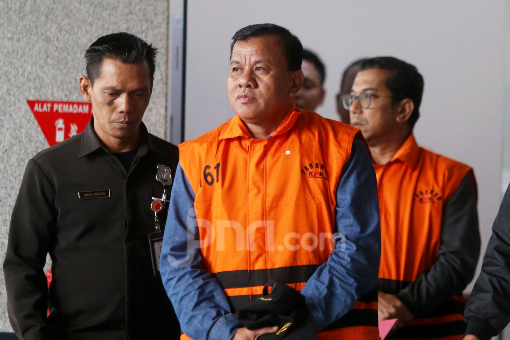 Bupati Kuansing Suhardiman Amby Diduga Meminta Mobil Mewah untuk Posisi Sekda