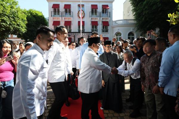 Presiden Prabowo Hadiri Salat Idul Adha di Paris, Diaspora Indonesia Merasa Bahagia