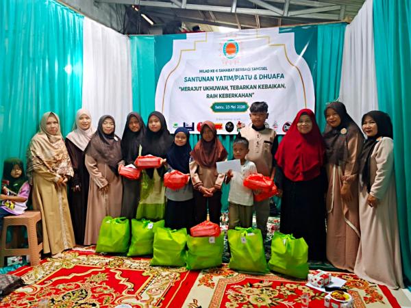 Pegadaian CPS Pondok Aren Bersama Sahabat Berbagi Tangsel Gelar Santunan untuk Yatim dan Dhuafa
