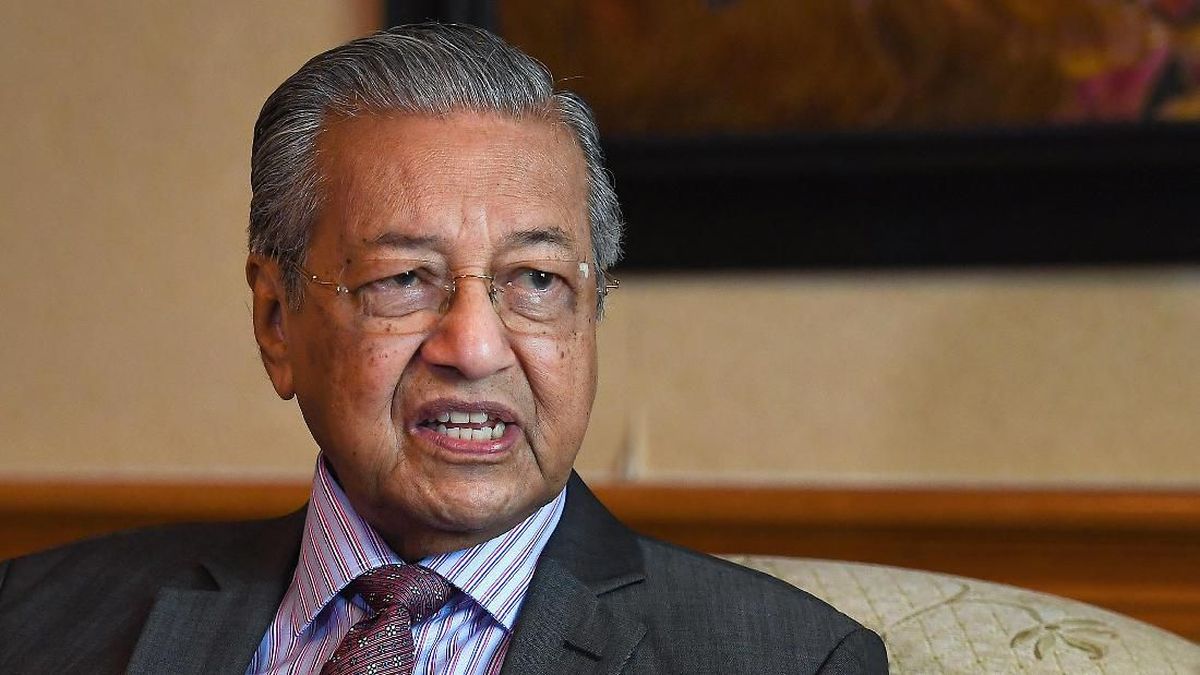 Rahasia Panjang Umur Mahathir Mohamad di Usia 101 Tahun
