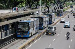 Hari Spesial untuk Penumpang Transportasi Umum