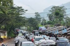 Peningkatan Signifikan Arus Balik: Titik-Titik Kepadatan dari Puncak Menuju Jabodetabek