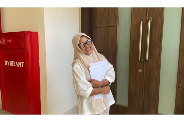 Pilihan Unik Dua Peserta UTBK di Unair