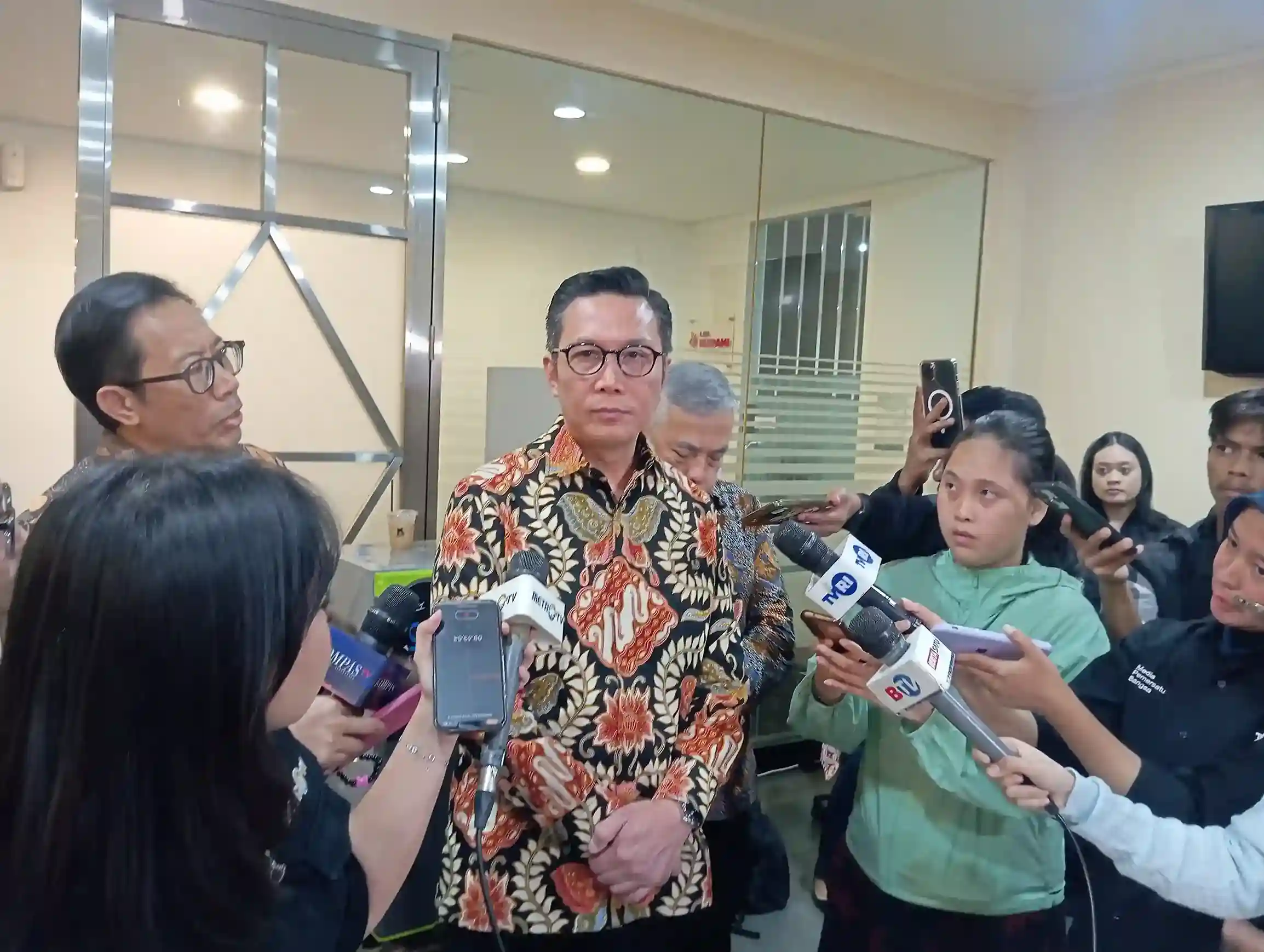 Jeffrey Hendrik Resmi Menjabat Direktur Utama BEI, Simak Profil Kariernya