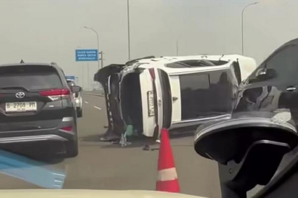 Kecelakaan Beruntun di Tol Becakayu, 8 Orang Terluka