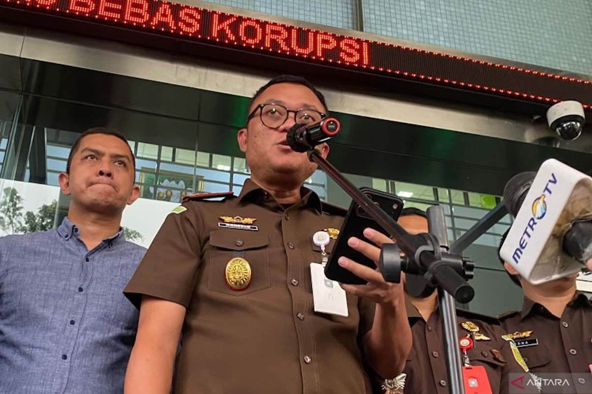 Kejari Jakarta Selatan Jelaskan Alasan Tidak Menahan Roy Suryo dan Dokter Tifa