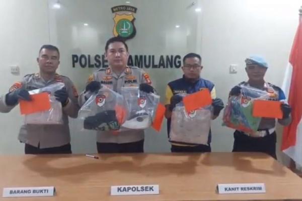 Pembunuhan Sadis di Tangerang Selatan: Anak Tega Bunuh Ibu Kandung demi Warisan