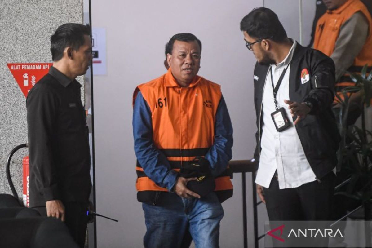 Bupati Kuansing Nonaktif Diduga Potong TPP ASN Hingga 50 Persen