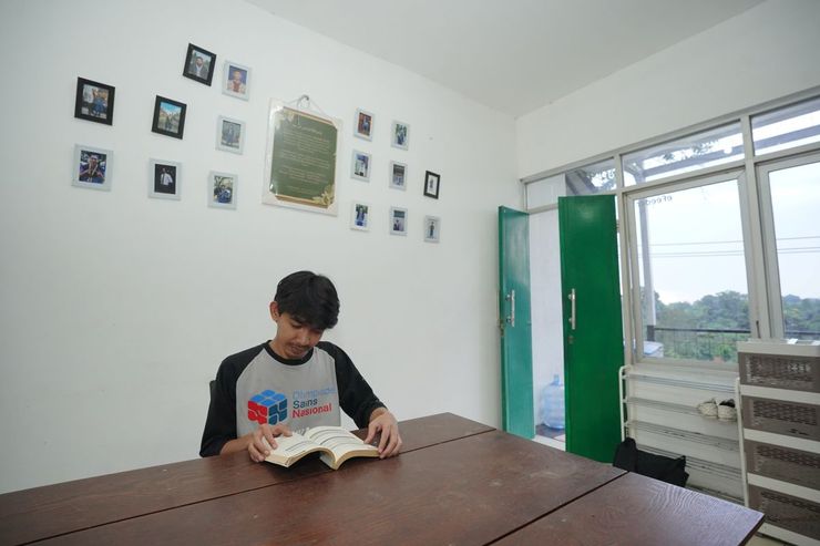 Rumah Bersama: Kisah Inspiratif Alumni ITB yang Membuka Pintu bagi Mahasiswa Kurang Mampu