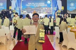 Mantan Kuli Bangunan yang Kini Jadi Mahasiswa Berprestasi