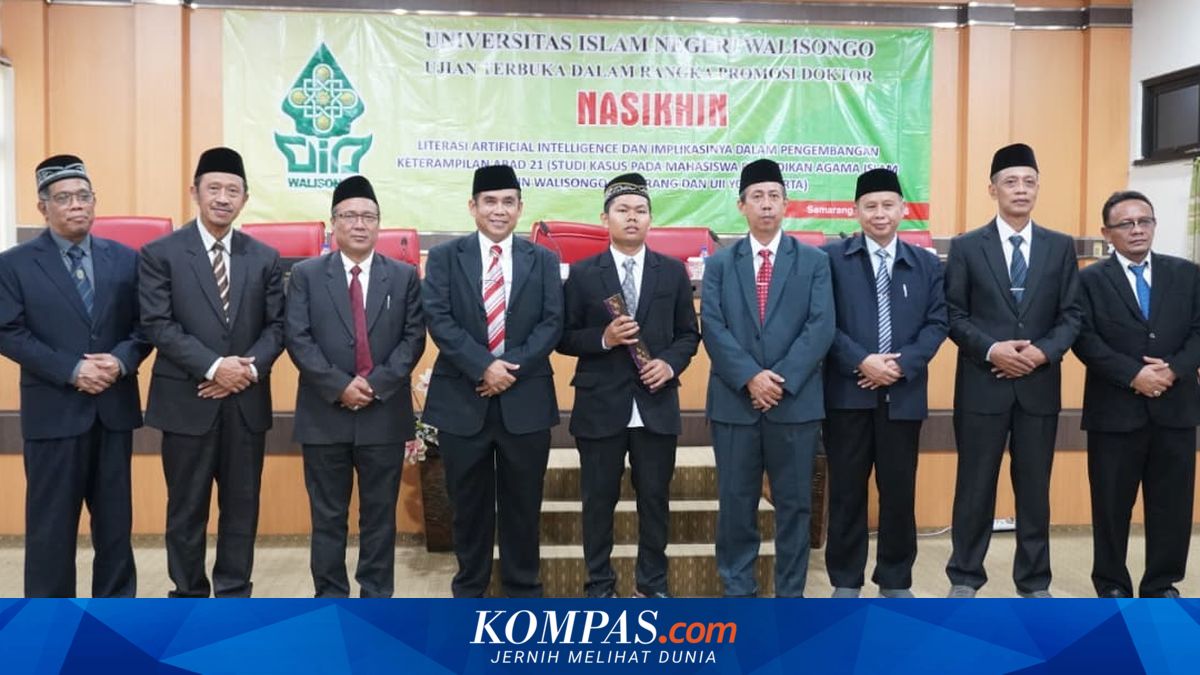 Mantan Pemulung Raih Gelar Doktor dari UIN Walisongo Semarang