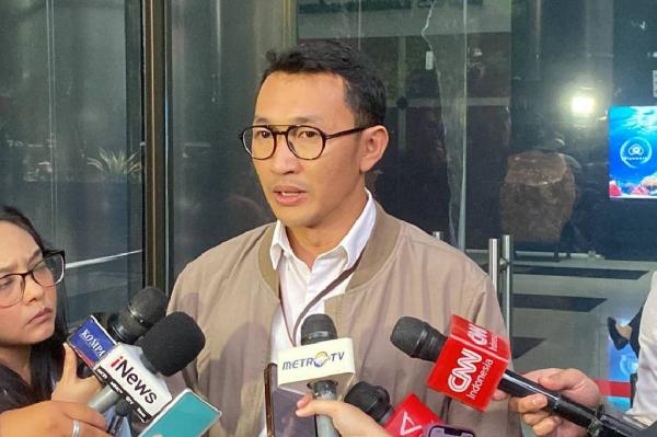 Operasi Tangkap Tangan KPK di Jakarta Barat, Belasan Orang Diamankan