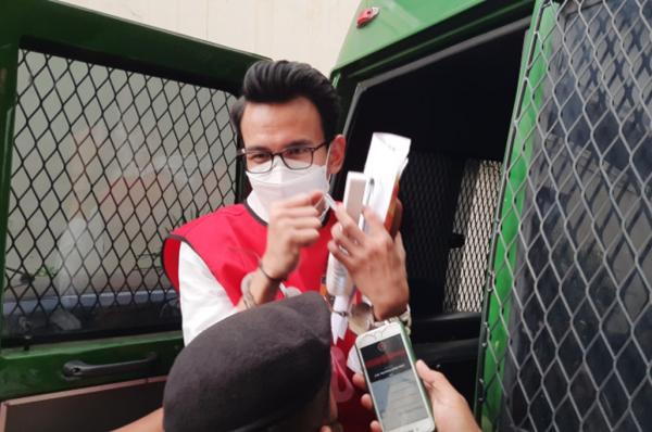 Penangkapan Selebgram Adam Deni Setelah Merusak Ruko dan Pamer Senjata