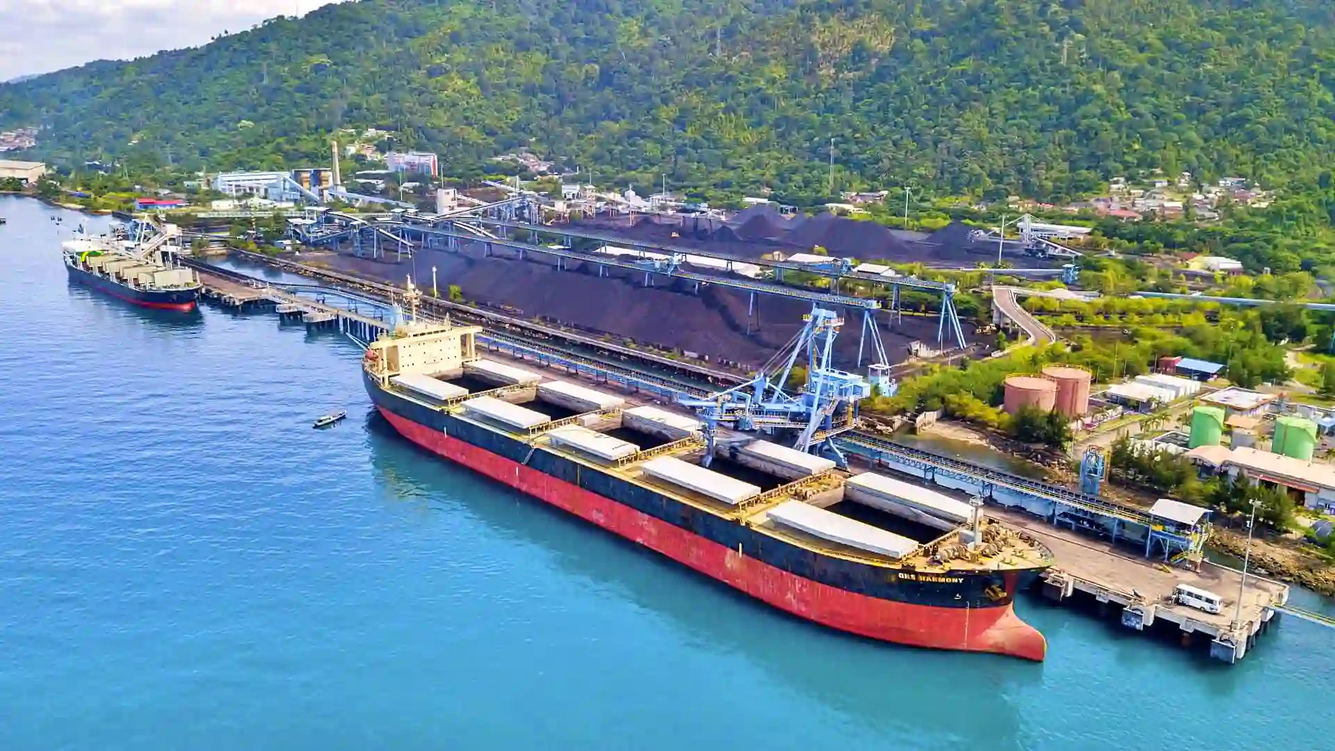 Laba Bersih 2025 Tergerus, Bos PTBA Langsung Pasang Target