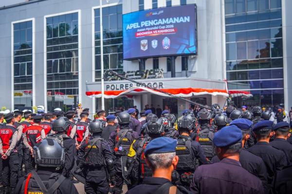 Pengamanan Laga Timnas Indonesia Vs Kamboja di Stadion Pakansari