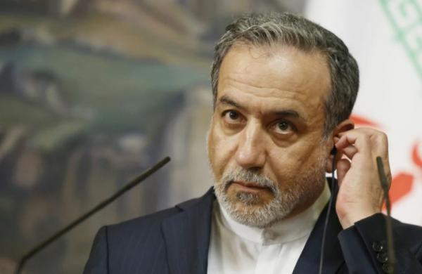 Iran Peringatkan AS untuk Mundur dari Wilayahnya