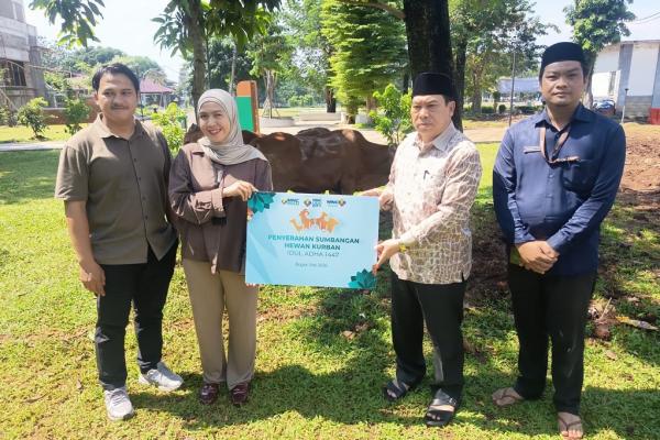 MNC Peduli dan KEK MNC Lido City Bagikan Hewan Kurban kepada Masyarakat Bogor