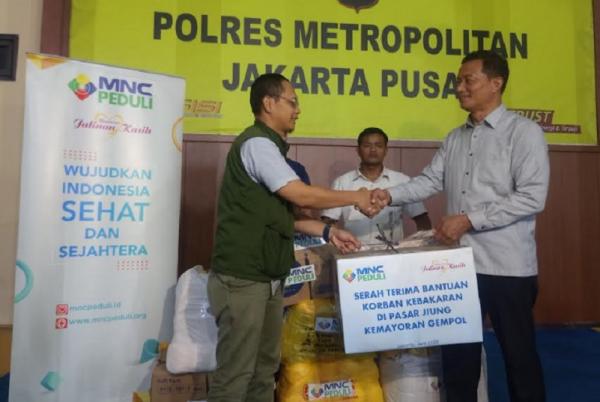 Bantuan untuk Warga Terdampak Kebakaran di Kemayoran