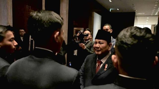 Diaspora Indonesia Sambut Kedatangan Presiden Prabowo Subianto di Tokyo dengan Antusias