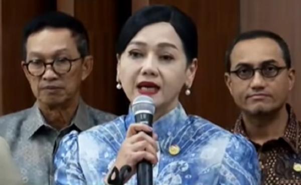 ---
OJK Mengungkap Modus Kasus Asuransi Jiwa Prolife yang Abaikan Ganti Rugi Nasabah Rp566,24 Miliar
---