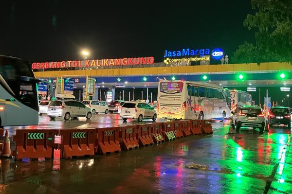 Lalu Lintas Normal Kembali: Penghentian Rute One Way Lokal GT Kalikangkung hingga Salatiga