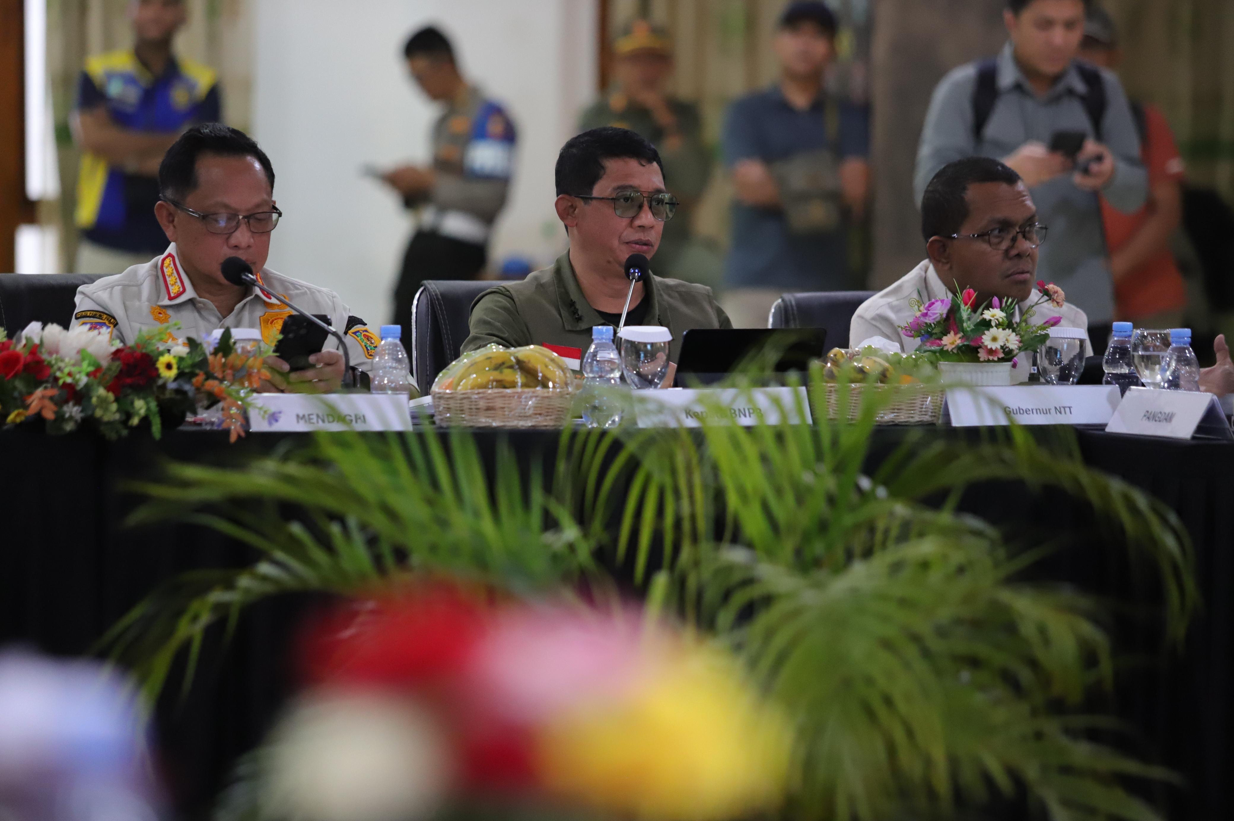 Pemerintah Siapkan Delapan Langkah Strategis untuk Pemulihan NTT Pasca-Gempa