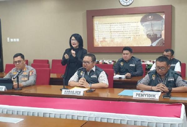 Kasus Korupsi Eks Jampidsus Febrie Segera Dilimpahkan ke Kejagung