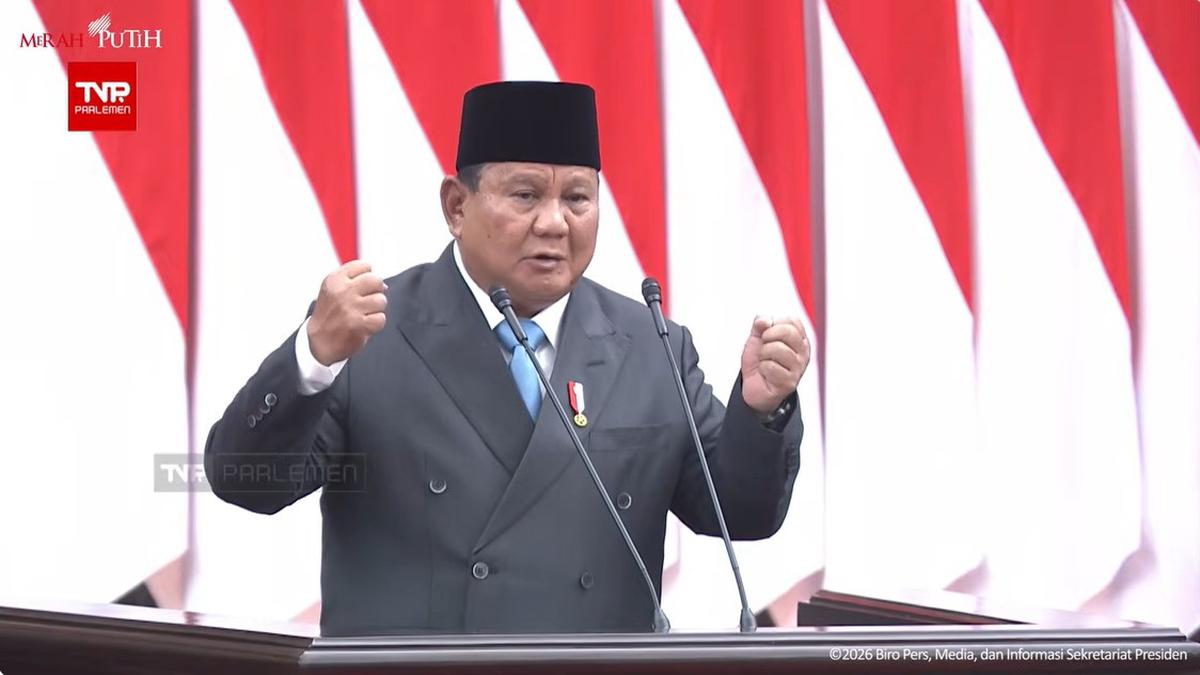 Ekonomi Jalan Tengah Indonesia