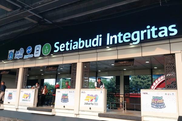 Pramono Luncurkan Halte Transjakarta Setiabudi Integritas