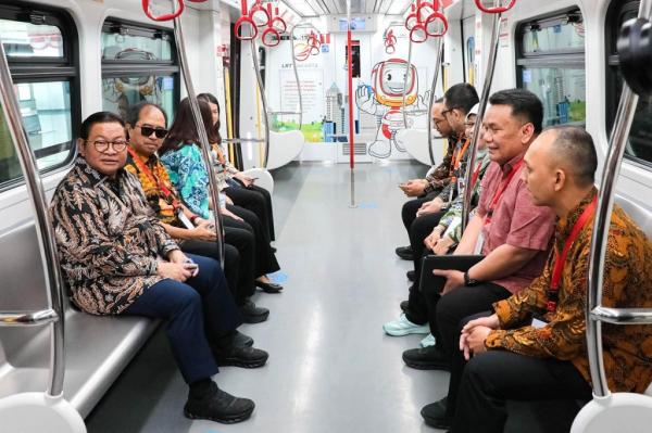 Proyek LRT Velodrome-Manggarai Hampir Rampung