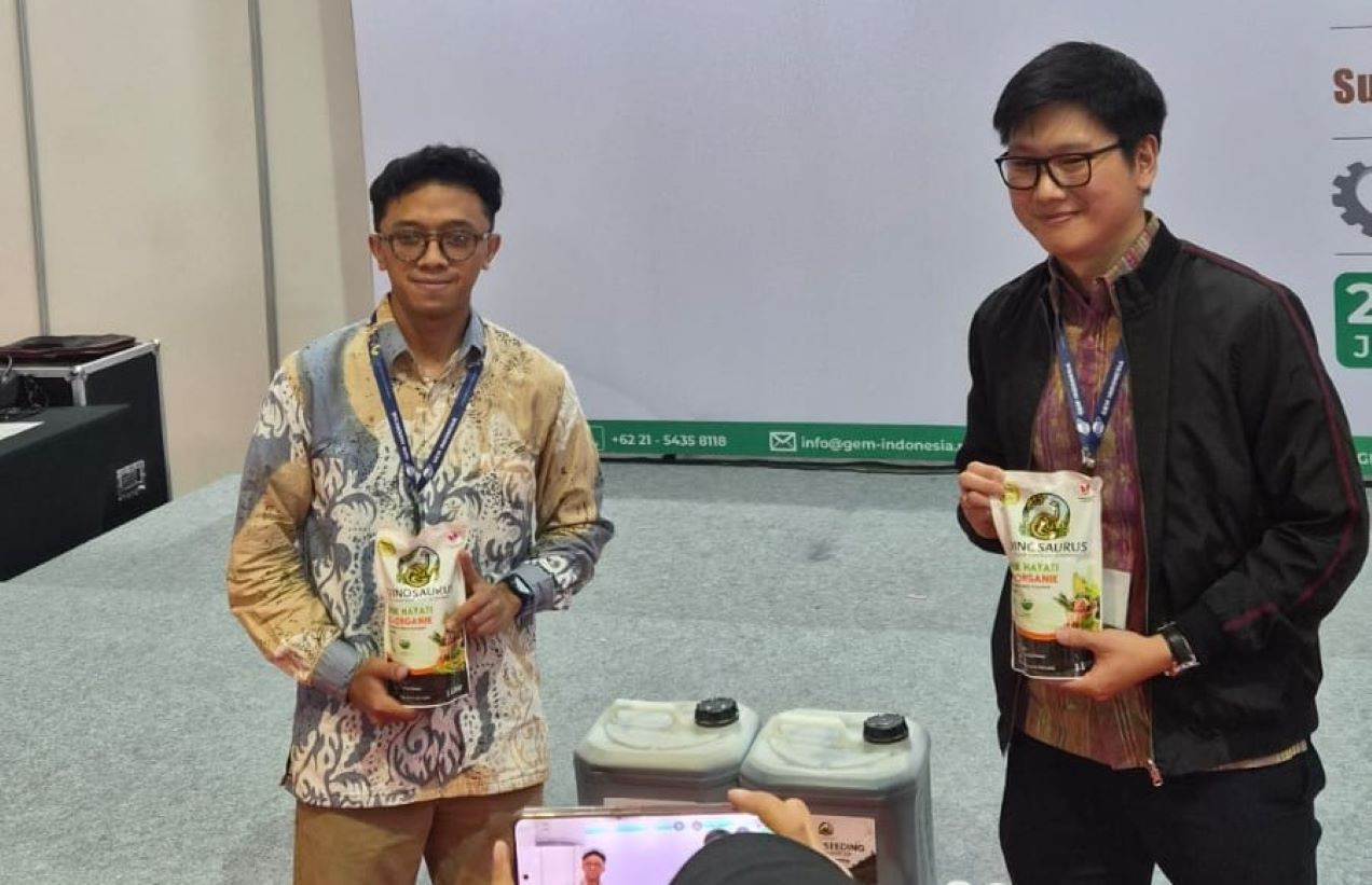 Pupuk Hayati Dinosaurus Memperkenalkan Inovasi Pembenah Tanah Berbasis Bioteknologi
