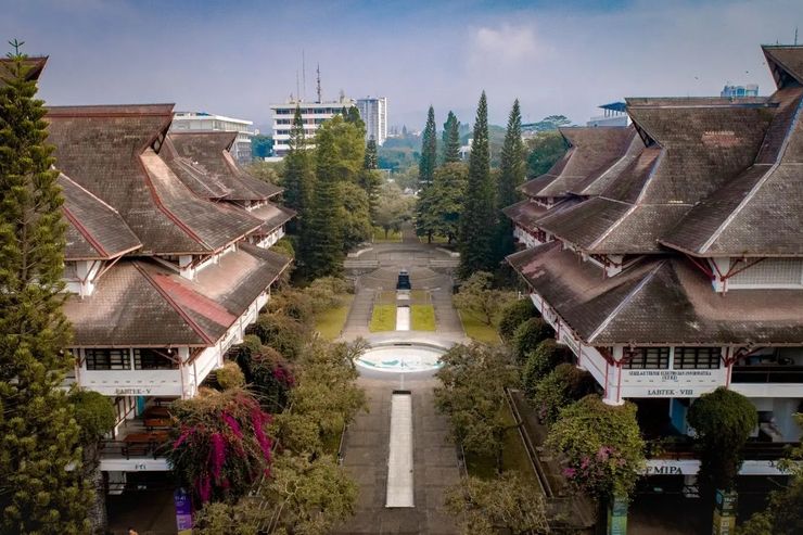 Kehancuran Etika dan Martabat Perempuan di Balik Berdirinya ITB