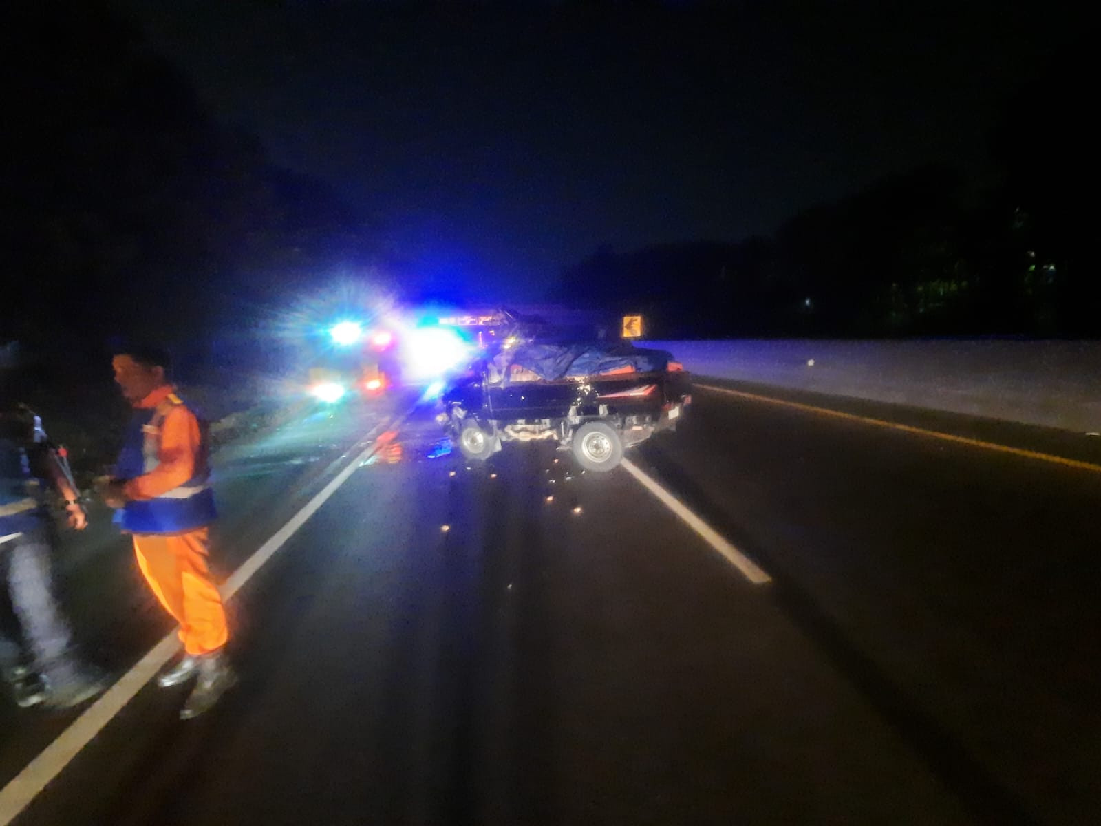 Kecelakaan Pikap di Tol Cipularang, Dua Nyawa Melayang