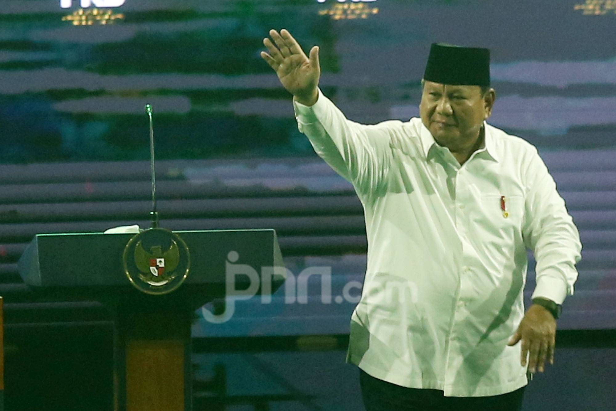 Tren Penurunan Kepuasan Publik Terhadap Kinerja Prabowo Menurut Survei SMRC