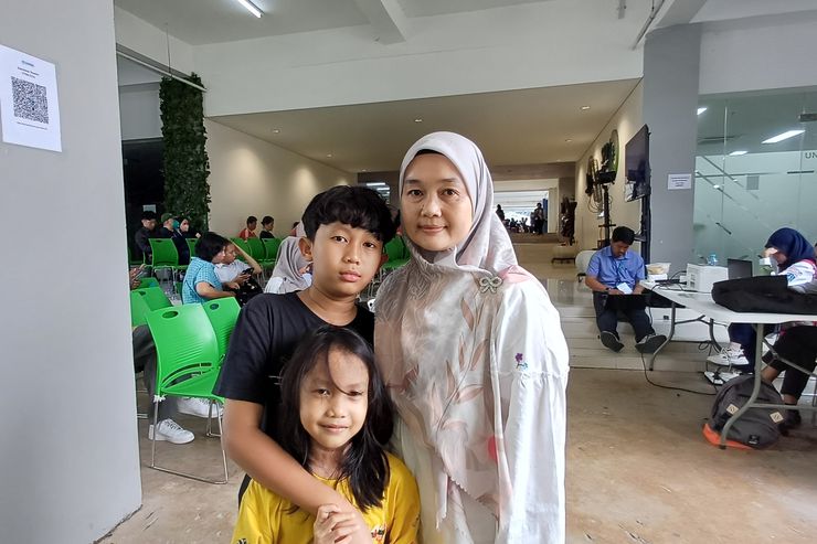 Orangtua Menanti dengan Cemas Hasil UTBK 2026 Anaknya
